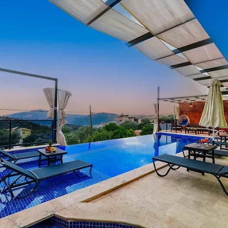 Grand Emora 2 Villa Kas